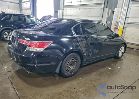 2011 Honda Accord Lx z USA, uszkodzony, nr VIN 1HGCP2F34BA145577